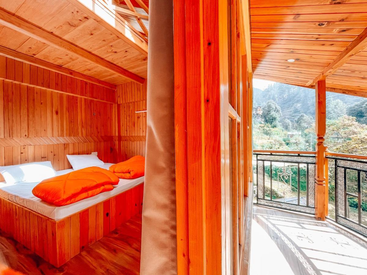 Madpackers Jibhi - Of Streamsides & Waterfalls Luaran gambar